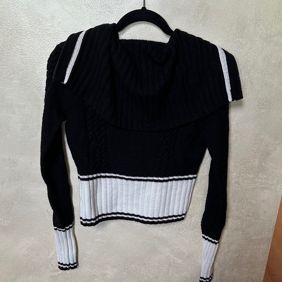 Diane Von Furstenberg Black and White Hooded Cardigan - Picture 6 of 7